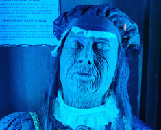 Wax figure of Hannah Beswick at Ripley's Believe It Or Not in Amsterdam.